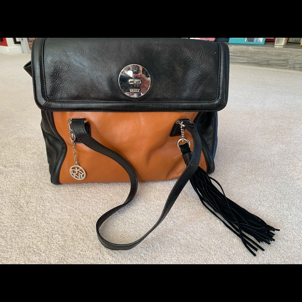 DKNY leather purse Black with camel panels